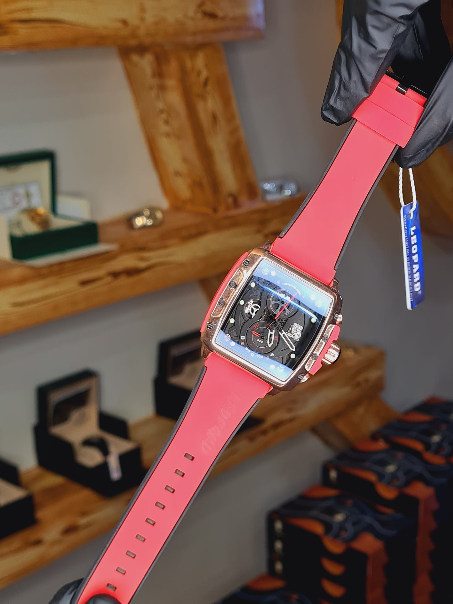 Leopard Luxury Men's Square Sports Watch
