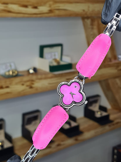 Luxury Women's Flower Shape Watch